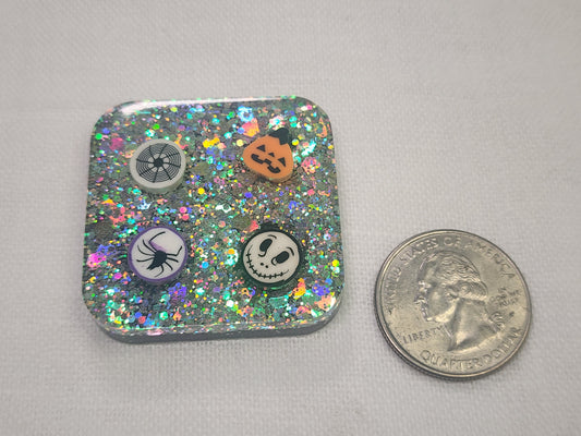 Resin Cover Minder